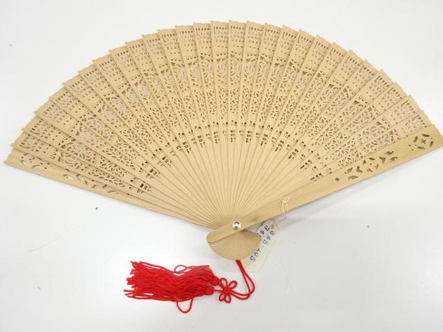 JAPANESE KIMONO / ANTIQUE SANDALWOOD FAN